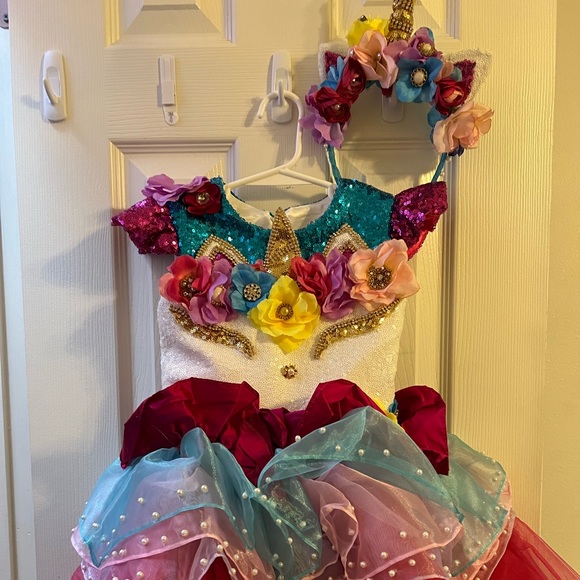 Dress - Picture 3 of 8